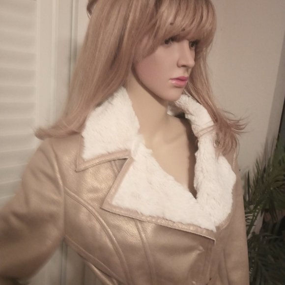 Straut your stuff in Via Spiga Jacket size Large Shimmering Gold color Belted - Picture 5 of 8